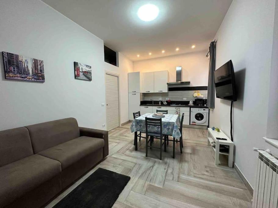 Appartement Family Flat Near Metro A Rome